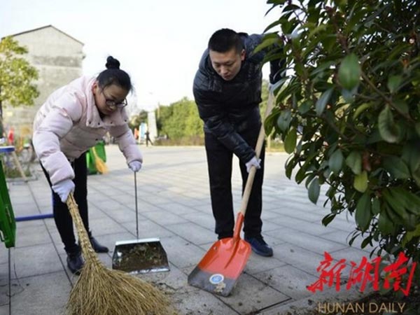 岳陽(yáng)市鼎榮創(chuàng)新科技有限公司,防訊救災(zāi)物資,岳陽(yáng)環(huán)衛(wèi)設(shè)備 岳陽(yáng)市鼎榮創(chuàng)新科技有限公司,防訊救災(zāi)物資,岳陽(yáng)環(huán)衛(wèi)設(shè)備